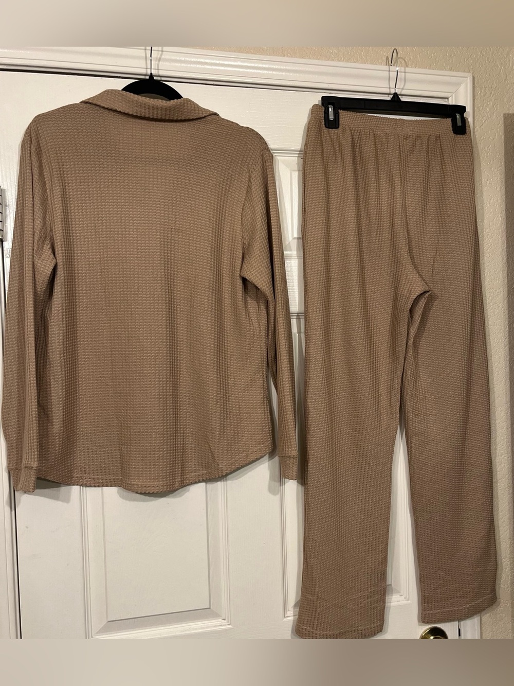 Waffle-Knit Lounge Shirt & Pants Set - Beige - Picture 3 of 3